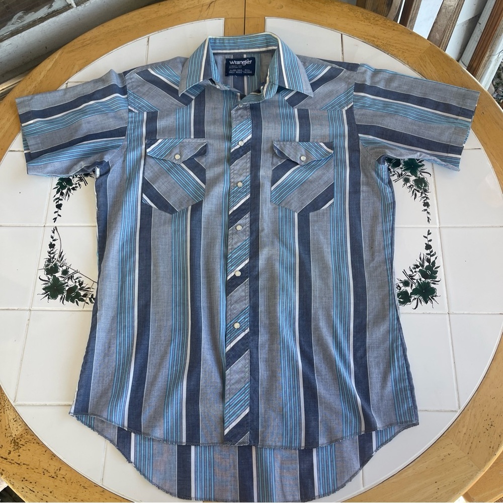 Wrangler Blue Striped Casual Button Down Shirt
